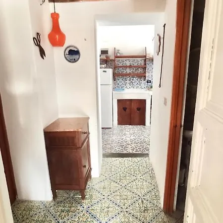 아파트 La Casa Di Nonna Ida 스트롬볼리