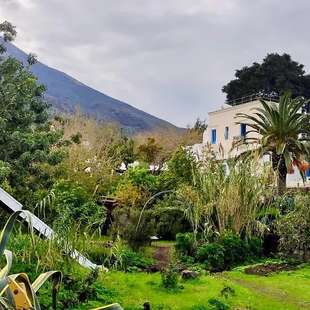 La Casa Di Nonna Ida * Stromboli